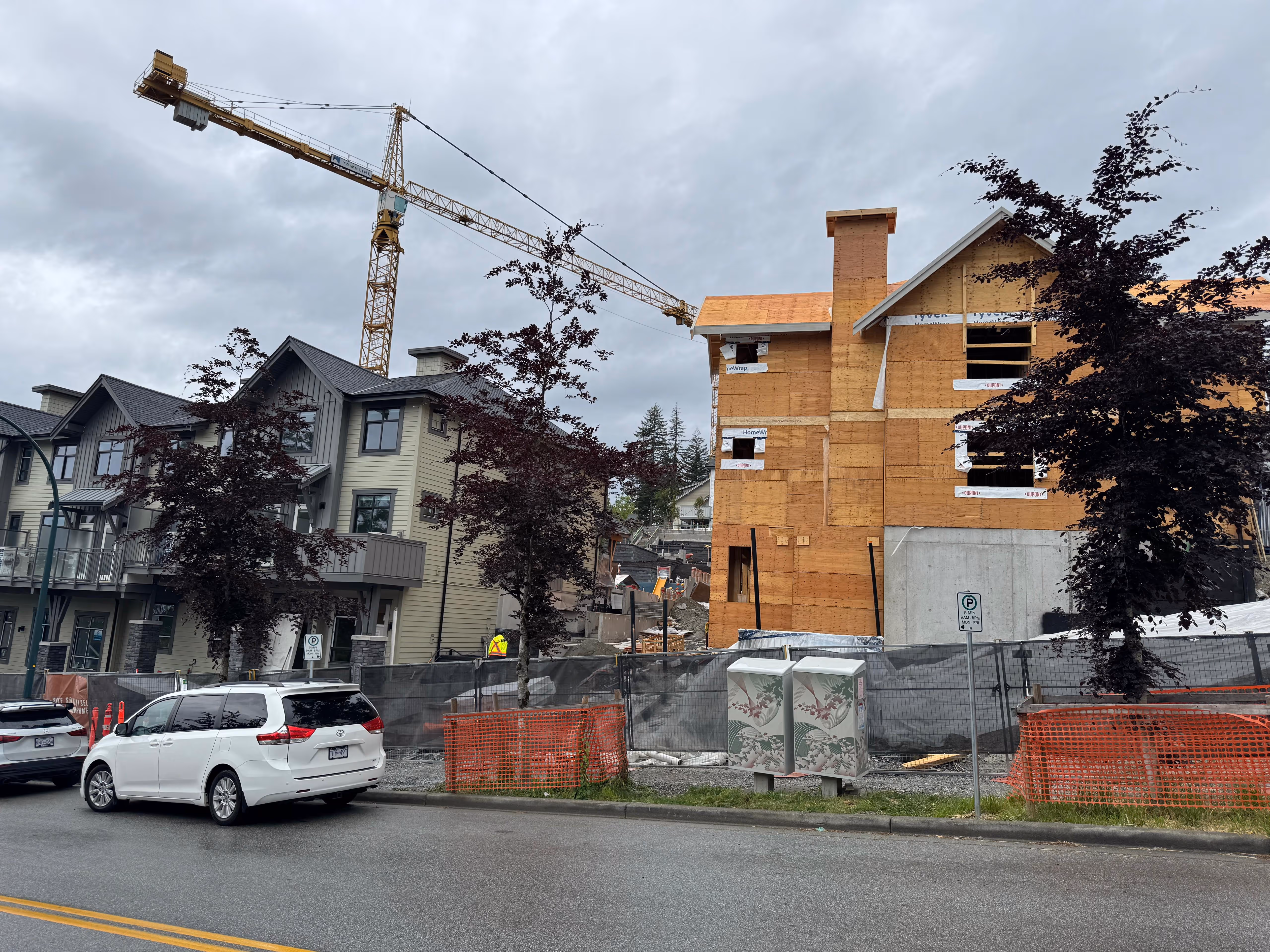 Multi-Family framing in Coquitlam, BC — Terrayne, photo 2