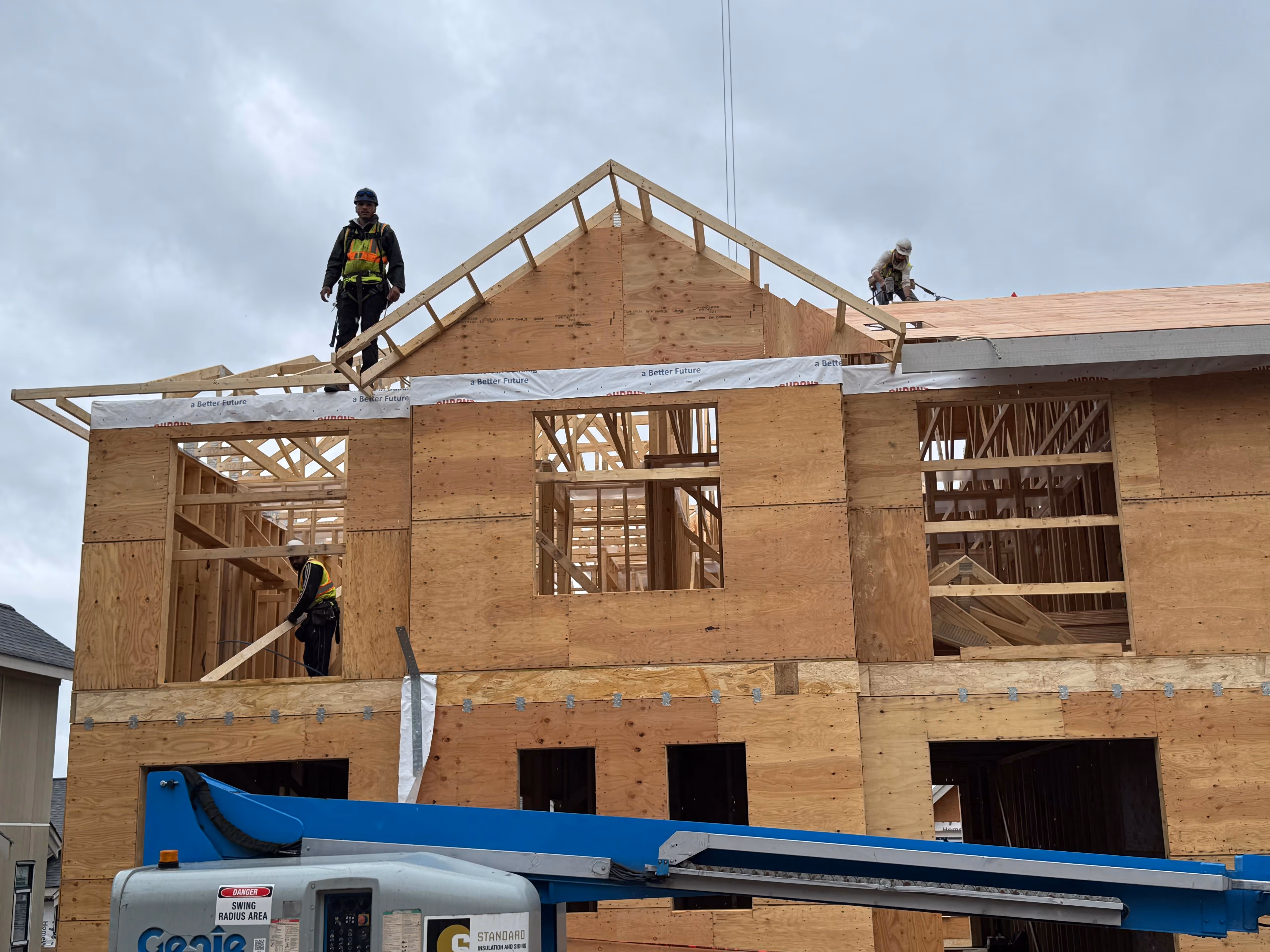 Multi-Family framing in Coquitlam, BC — Terrayne, photo 5