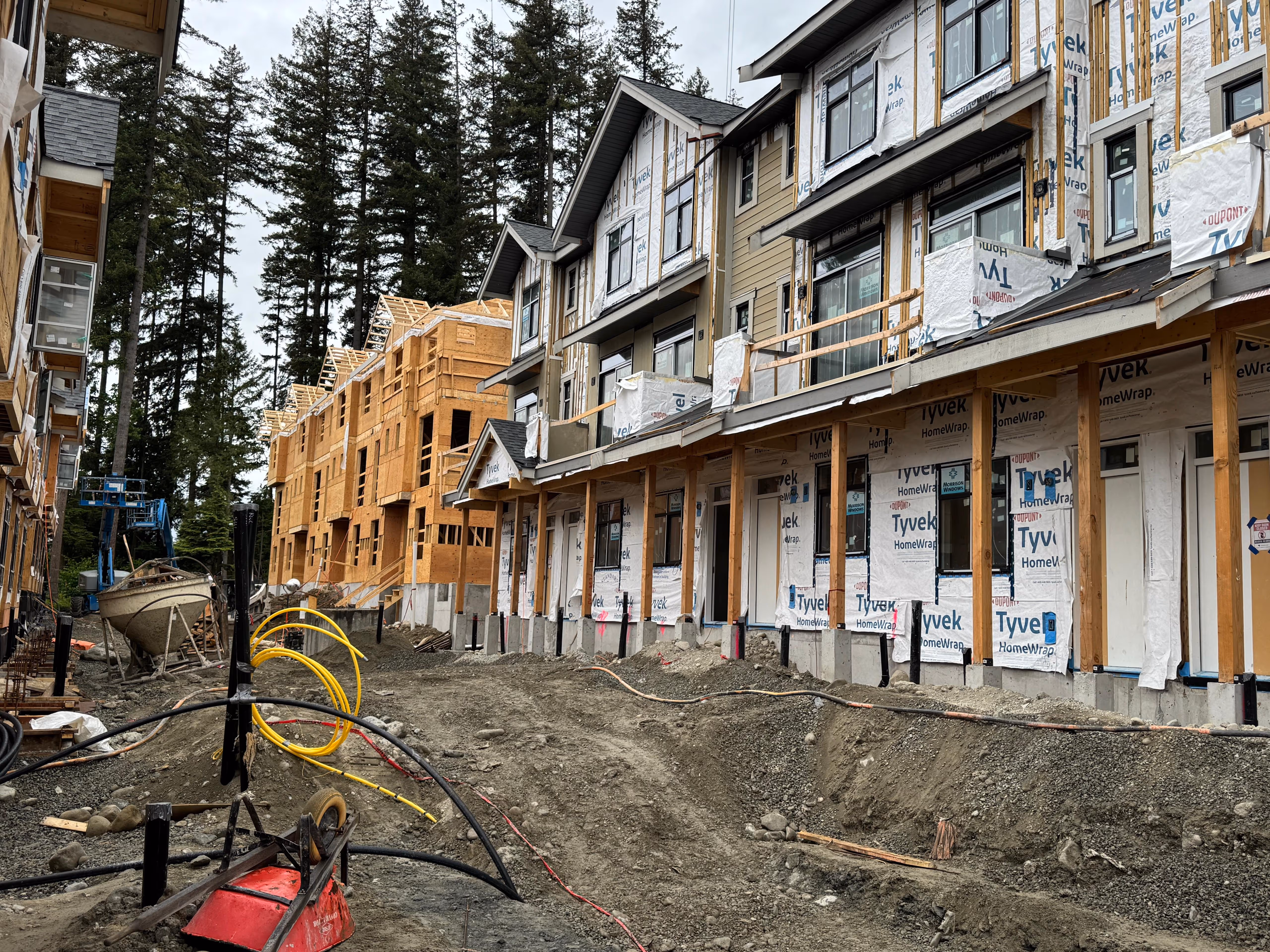 Multi-Family framing in Coquitlam, BC — Terrayne, photo 21